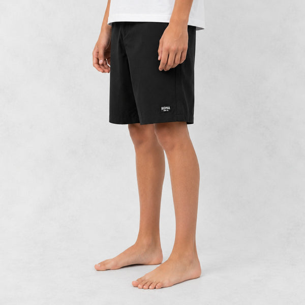 Day by Day 18in Boys Hybrid Shorts - Black