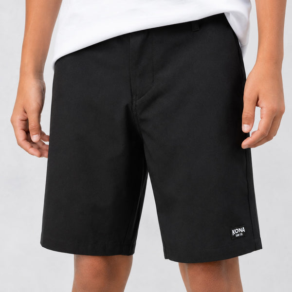 Day by Day 18in Boys Hybrid Shorts - Black