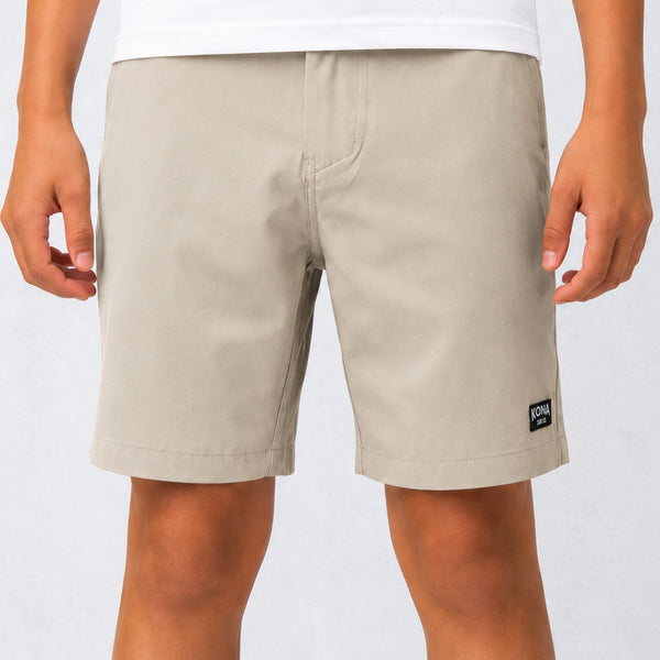 Day by Day 18in Boys Hybrid Shorts - Tan