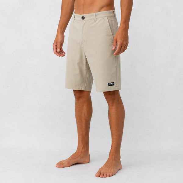 Day by Day 20in Mens Hybrid Shorts - Tan