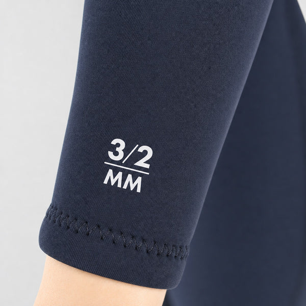 Script 3/2MM Flatlock Backzip Womens Full Wetsuit - Black/Blue