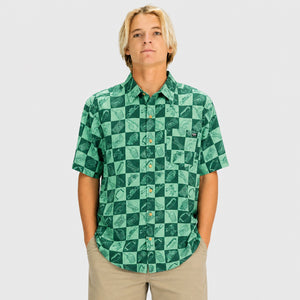 For the Birds Pattern Mens SS Woven - Checkered Green