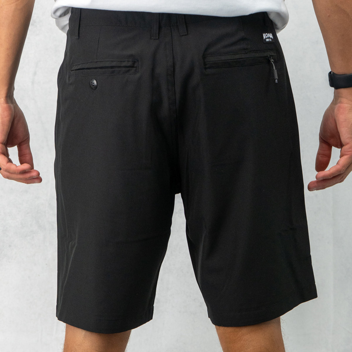 Day by Day 20in Mens Hybrid Shorts - Black