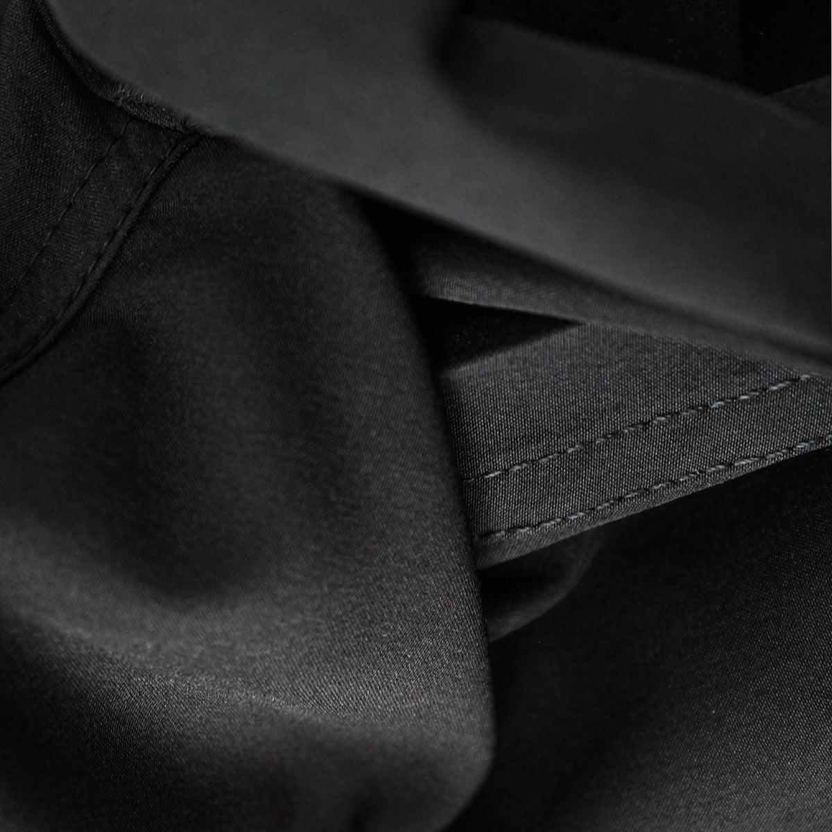 Day by Day 20in Mens Hybrid Shorts - Black
