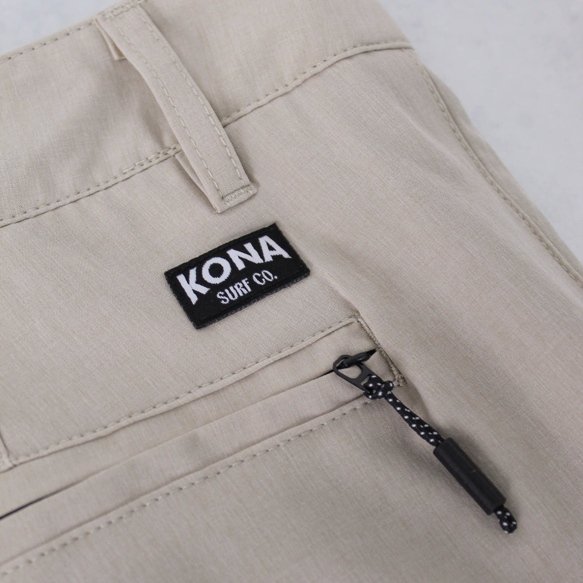 Day by Day 20in Mens Hybrid Shorts - Tan