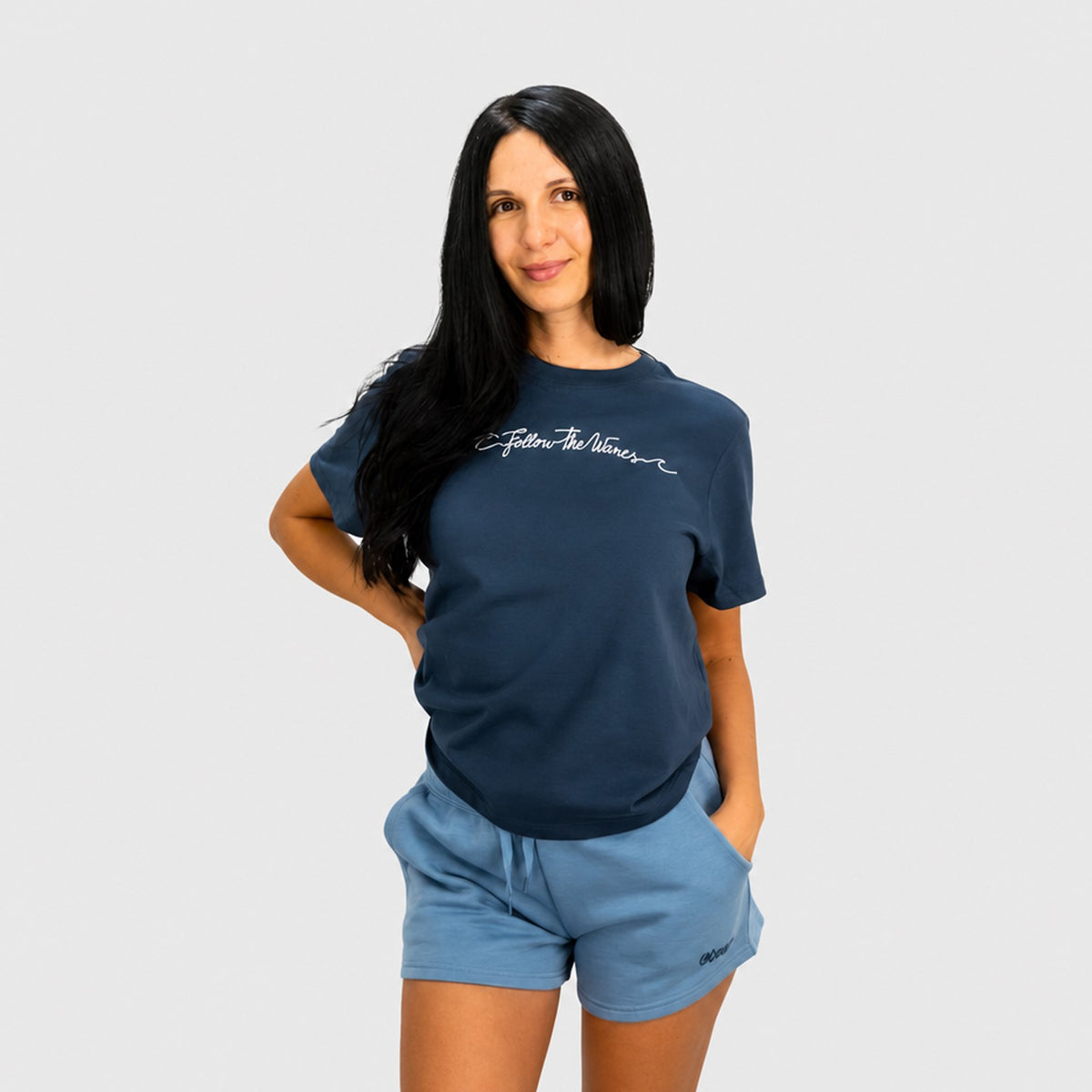 Follow the Waves Womens Midlength T-Shirt - Vintage Navy